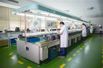 對稱流量計量表與孔板流量計量表的區別